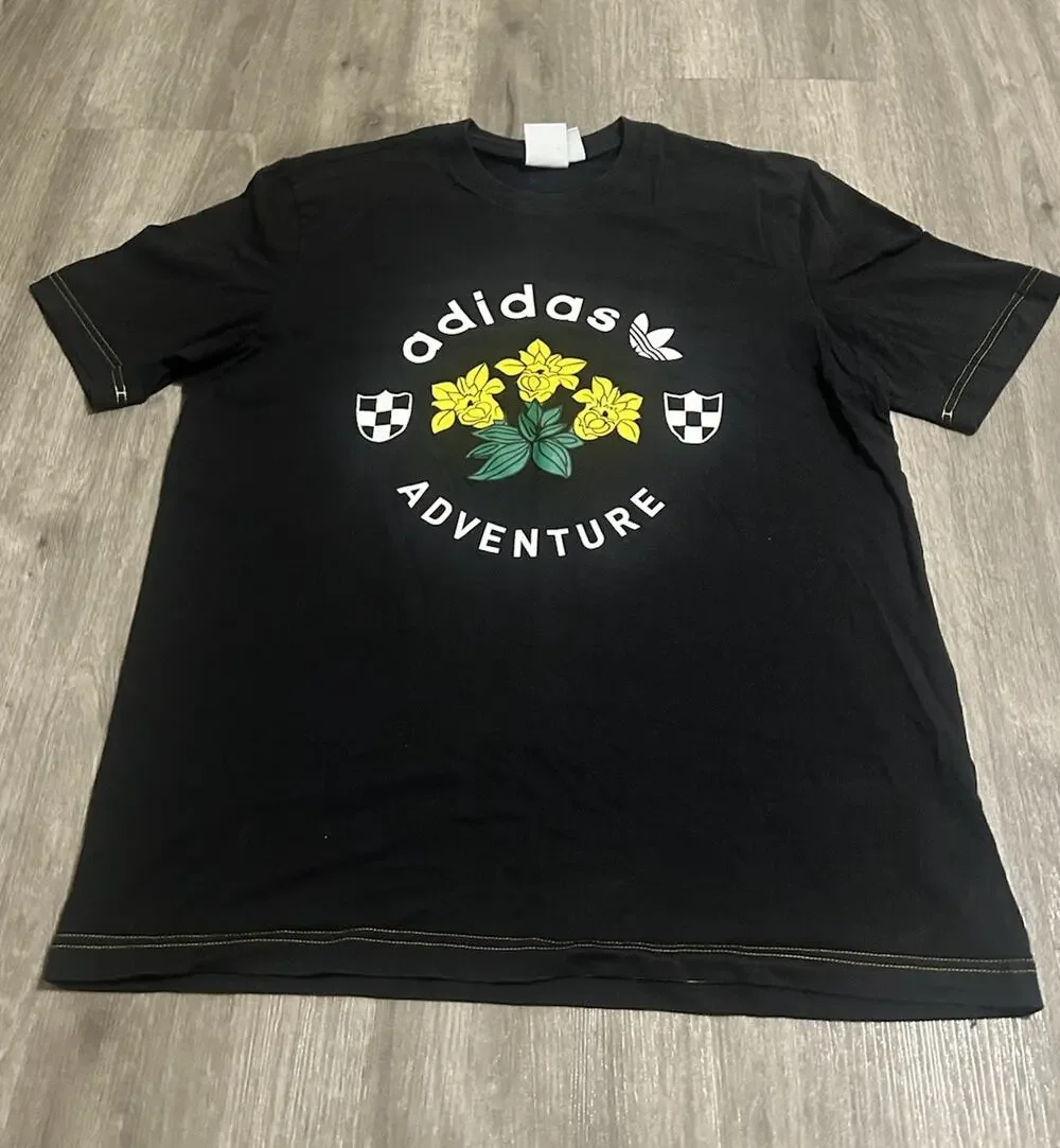 Adidas Originals Adventure Graphic Tee Men's Large Black T-Shirt Flowers